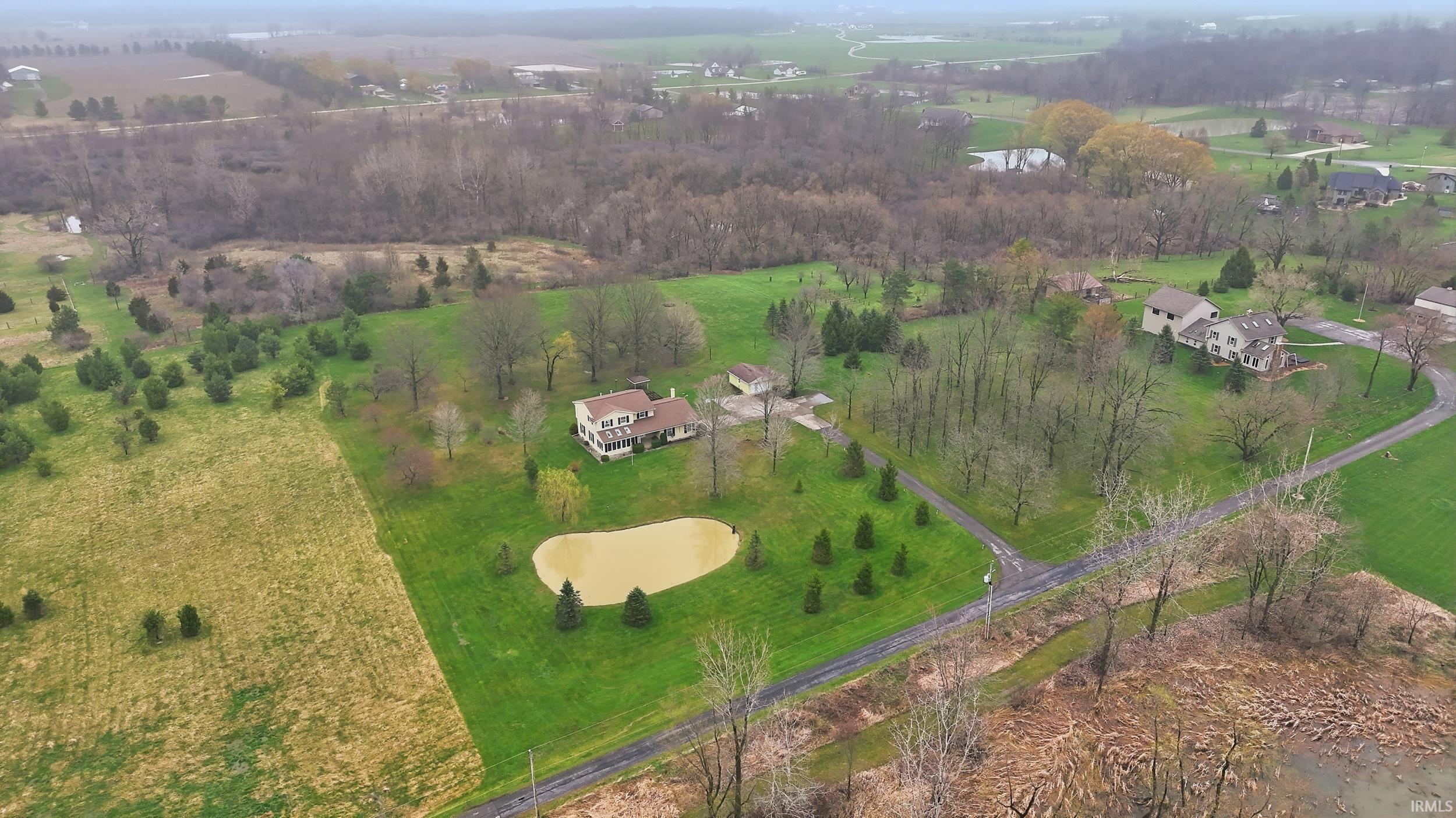18832 Amstutz Road Auburn, IN 46706 - Photo 6 of 36