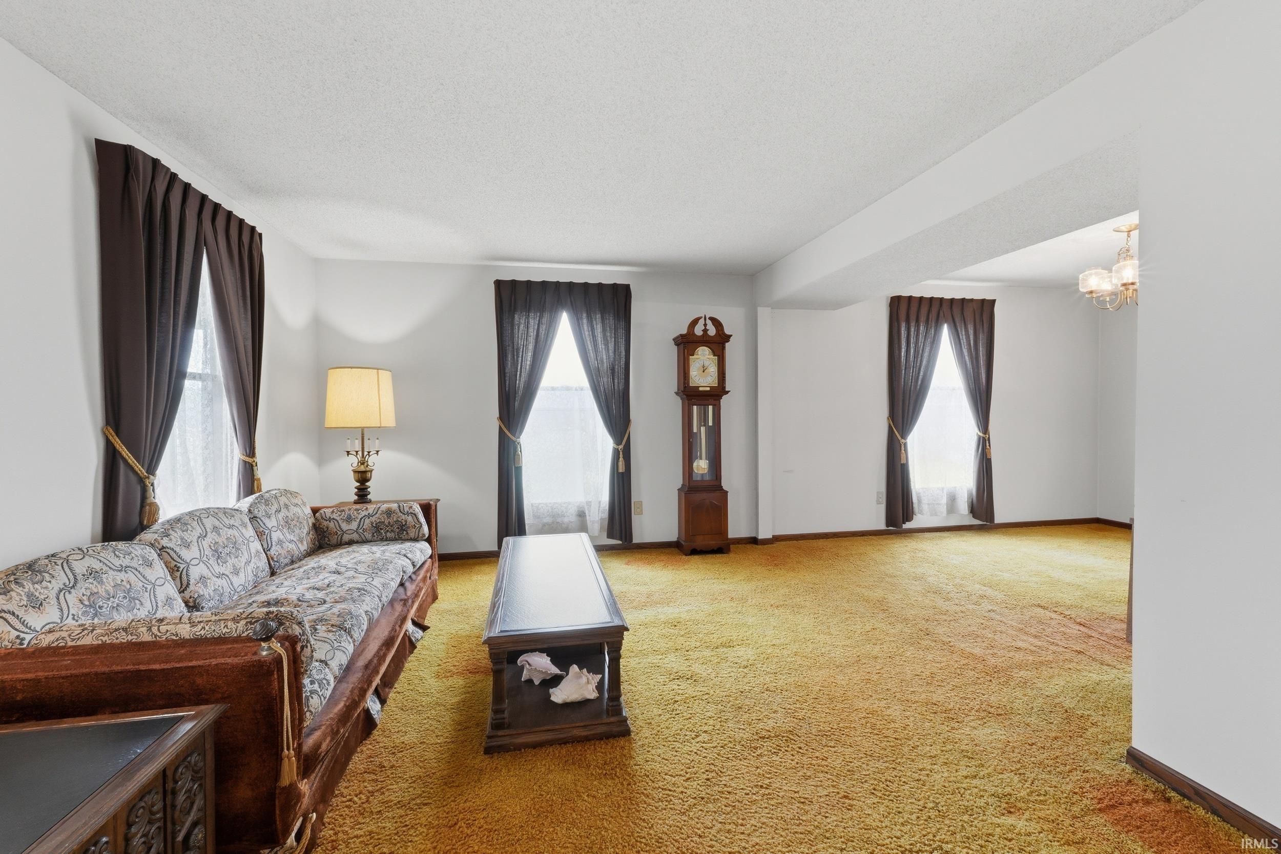 18832 Amstutz Road Auburn, IN 46706 - Photo 7 of 36