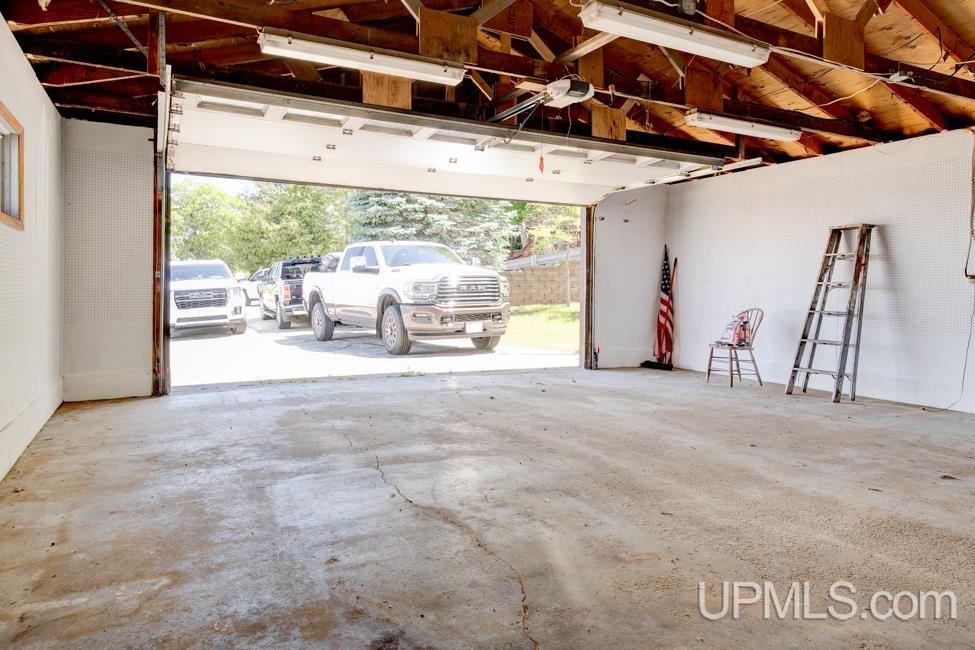 5369 Edgewater Beach Road Green Bay, WI 54311 - Photo 40 of 57 Gallery Image 40