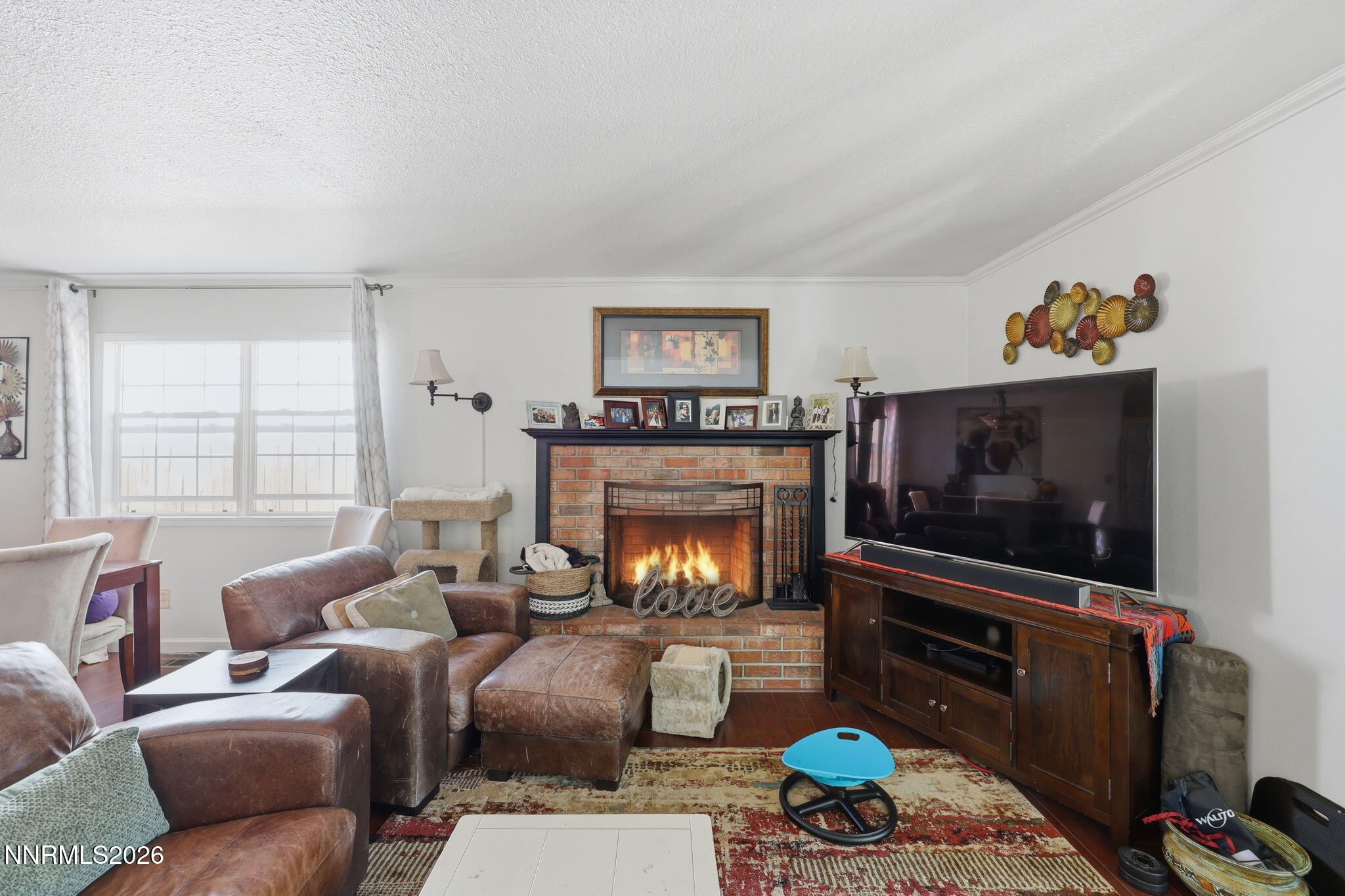 2755 Judith Lane Reno, NV 89503 - Photo 15 of 25 6-web-or-mls-0Z9A3190 s h_with_fire