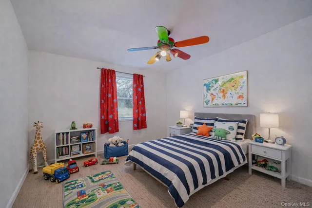 $579,999 | 7 Poinsetta Avenue, Middle Island, NY 11953