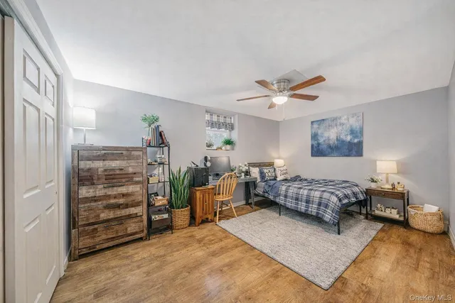 $579,999 | 7 Poinsetta Avenue, Middle Island, NY 11953