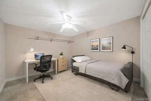 $579,999 | 7 Poinsetta Avenue, Middle Island, NY 11953