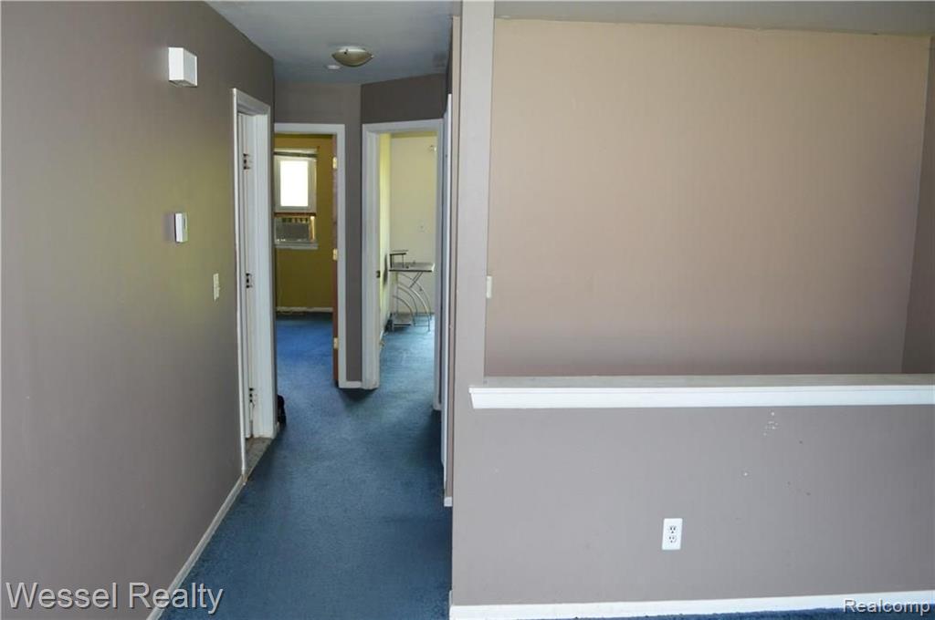 58629 Wallington Washington, MI 48094 - Photo 8 of 15