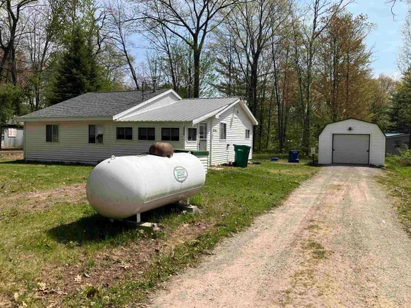 $145,000 | 4886 Maplewood Street, Harrison, MI 48625