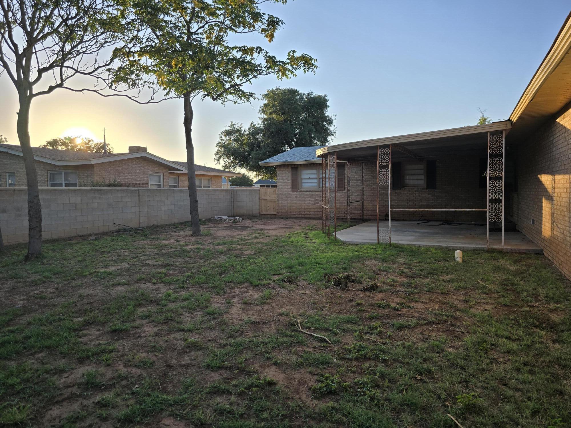 901 North 11th Street Lamesa, TX 79331 - Photo 29 of 36 20260706_201936