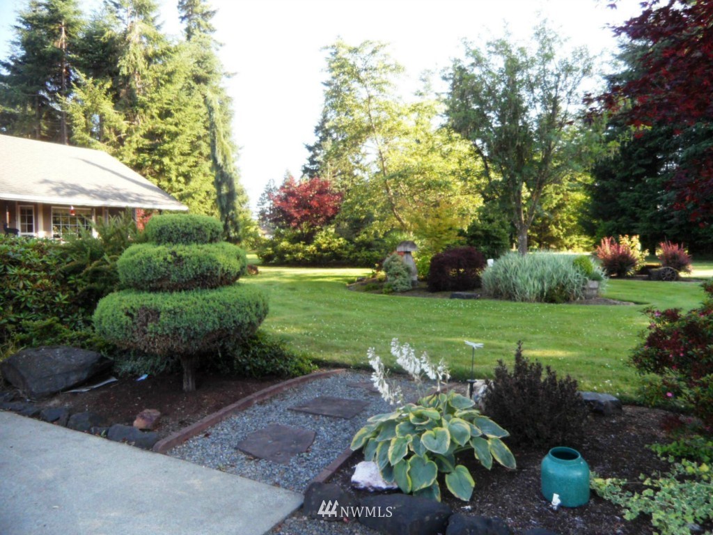 17446 Crowder Road Southeast Tenino, WA 98589 - Photo 3 of 15 Gallery Image 3