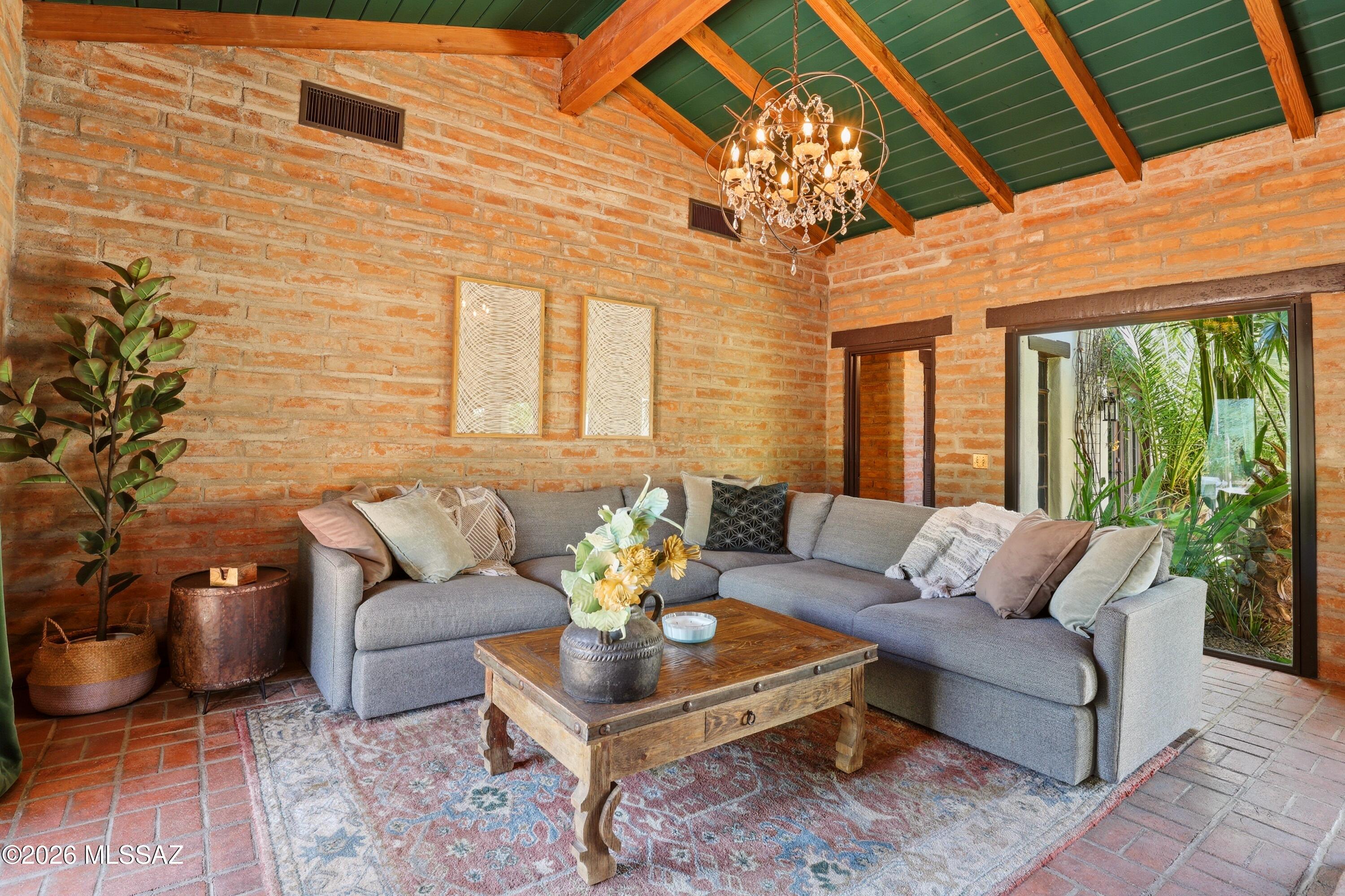 3945 North Bear Canyon Road Tucson, AZ 85749 - Photo 17 of 51