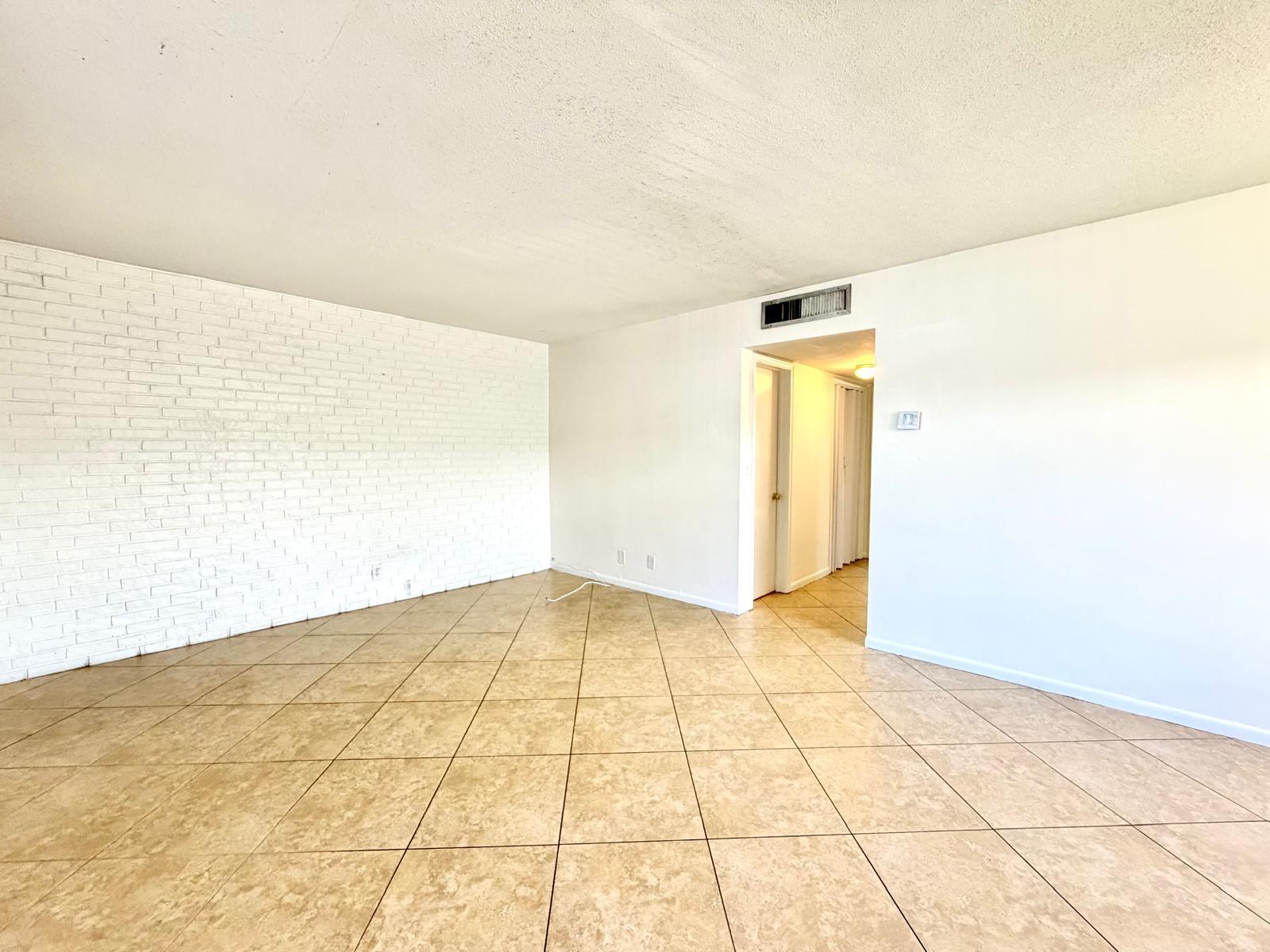 4731 Northeast 21st Terrace, Unit 2 Lighthouse Point, FL 33064 - Photo 27 of 29 f4c760ca-3e81-490c-942f-b4bef11eaed0