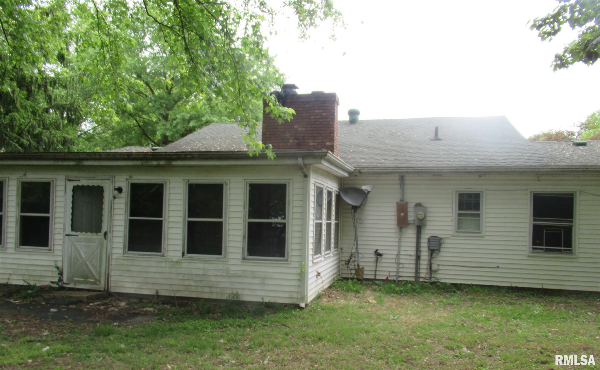 1326 Ritchey Drive Marion, IL 62959 - Photo 2 of 12 Gallery Image 2