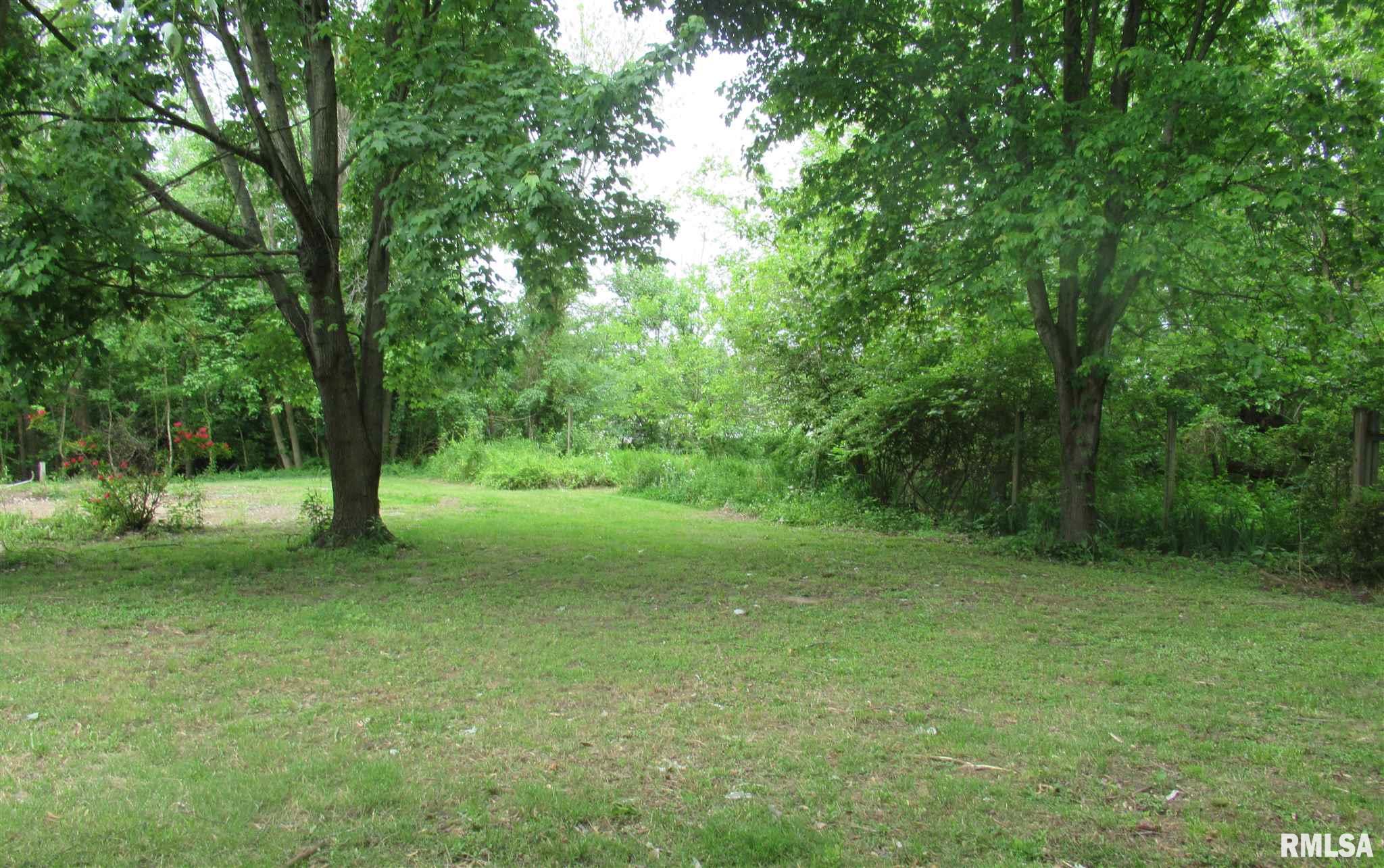 1326 Ritchey Drive Marion, IL 62959 - Photo 3 of 12 Gallery Image 3
