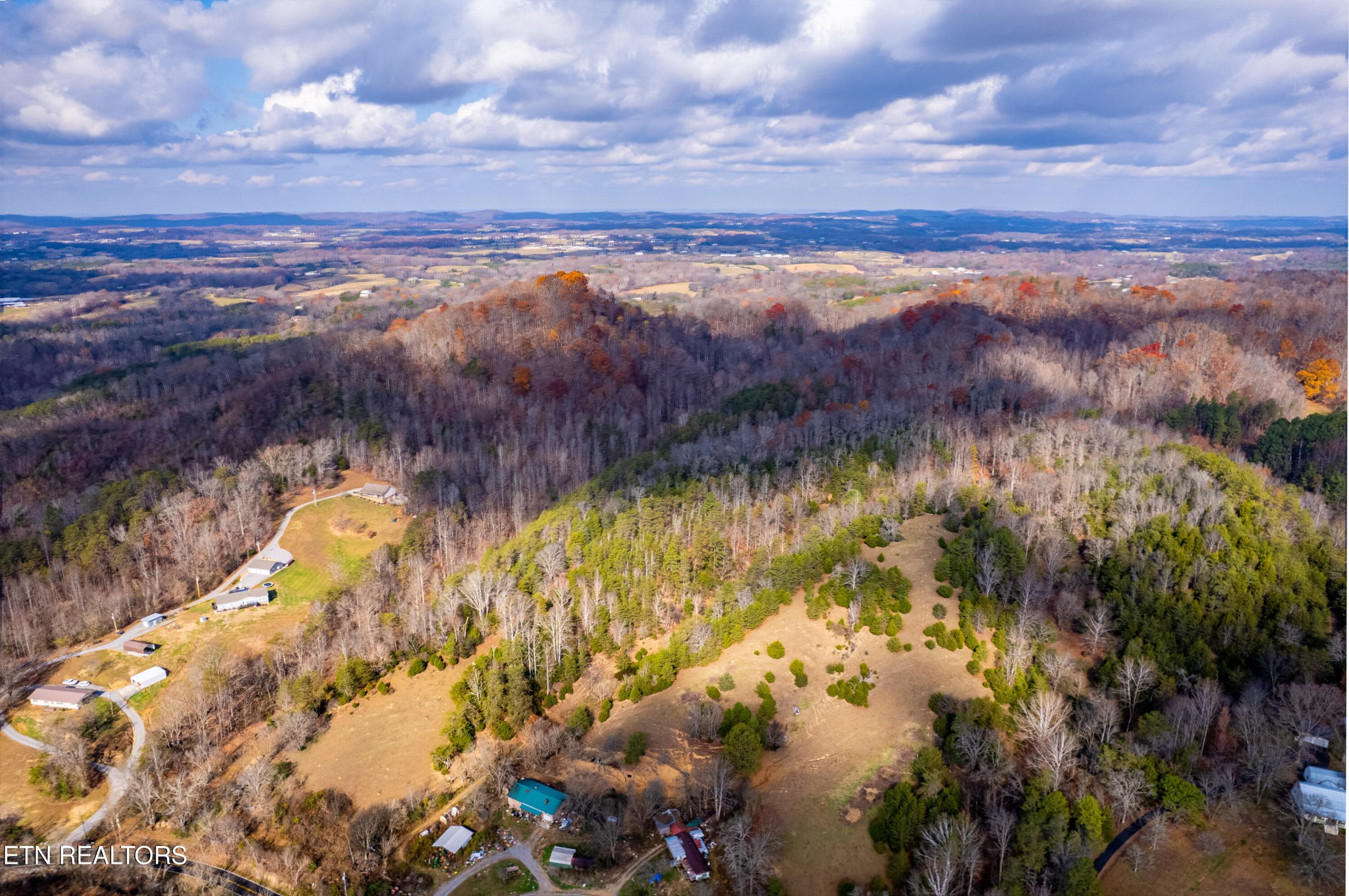 1858 Old Chilhowee Road Seymour, TN 37865 - Photo 13 of 19 Gallery Image 13