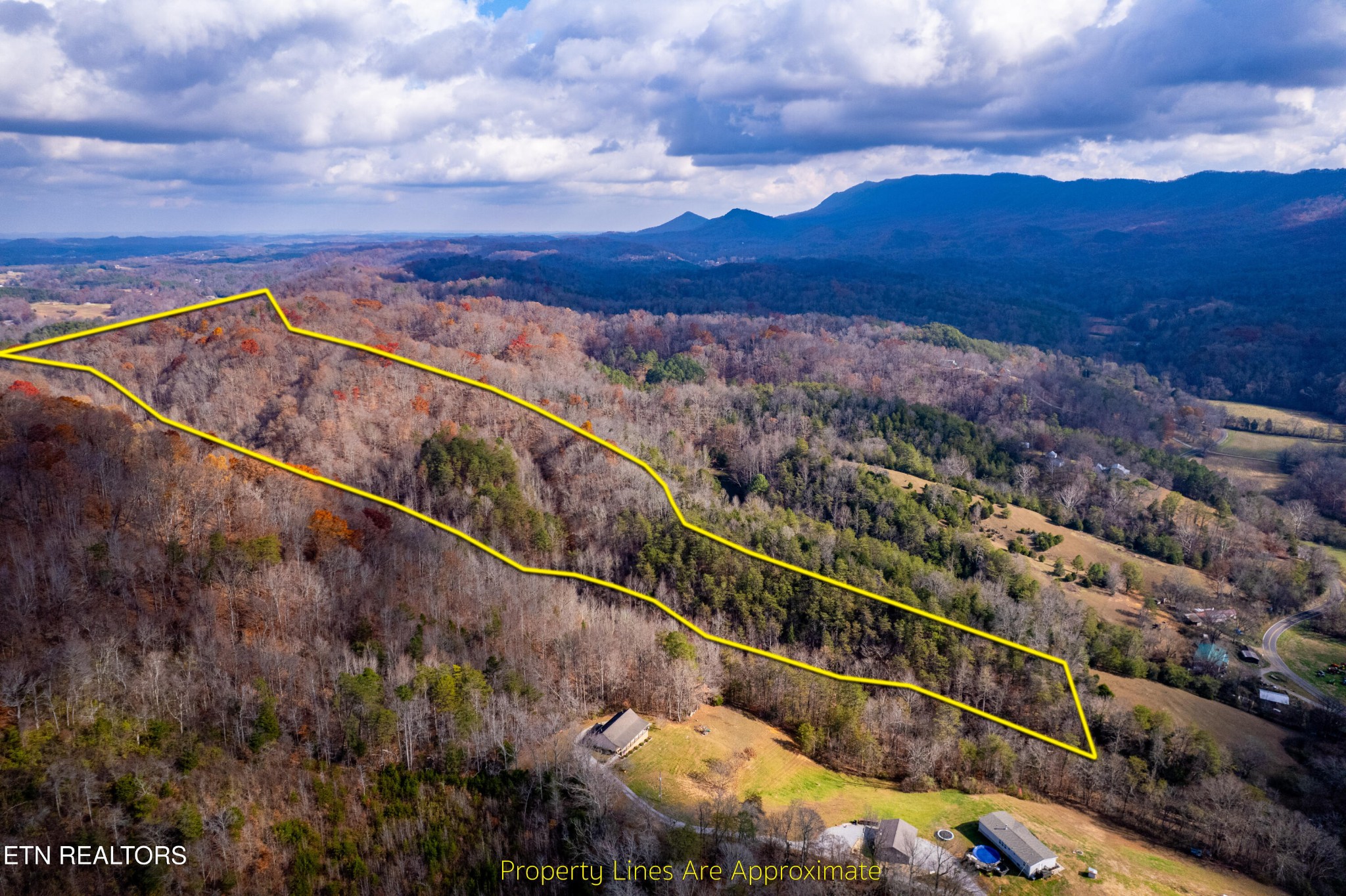 1858 Old Chilhowee Road Seymour, TN 37865 - Photo 8 of 19 Gallery Image 8