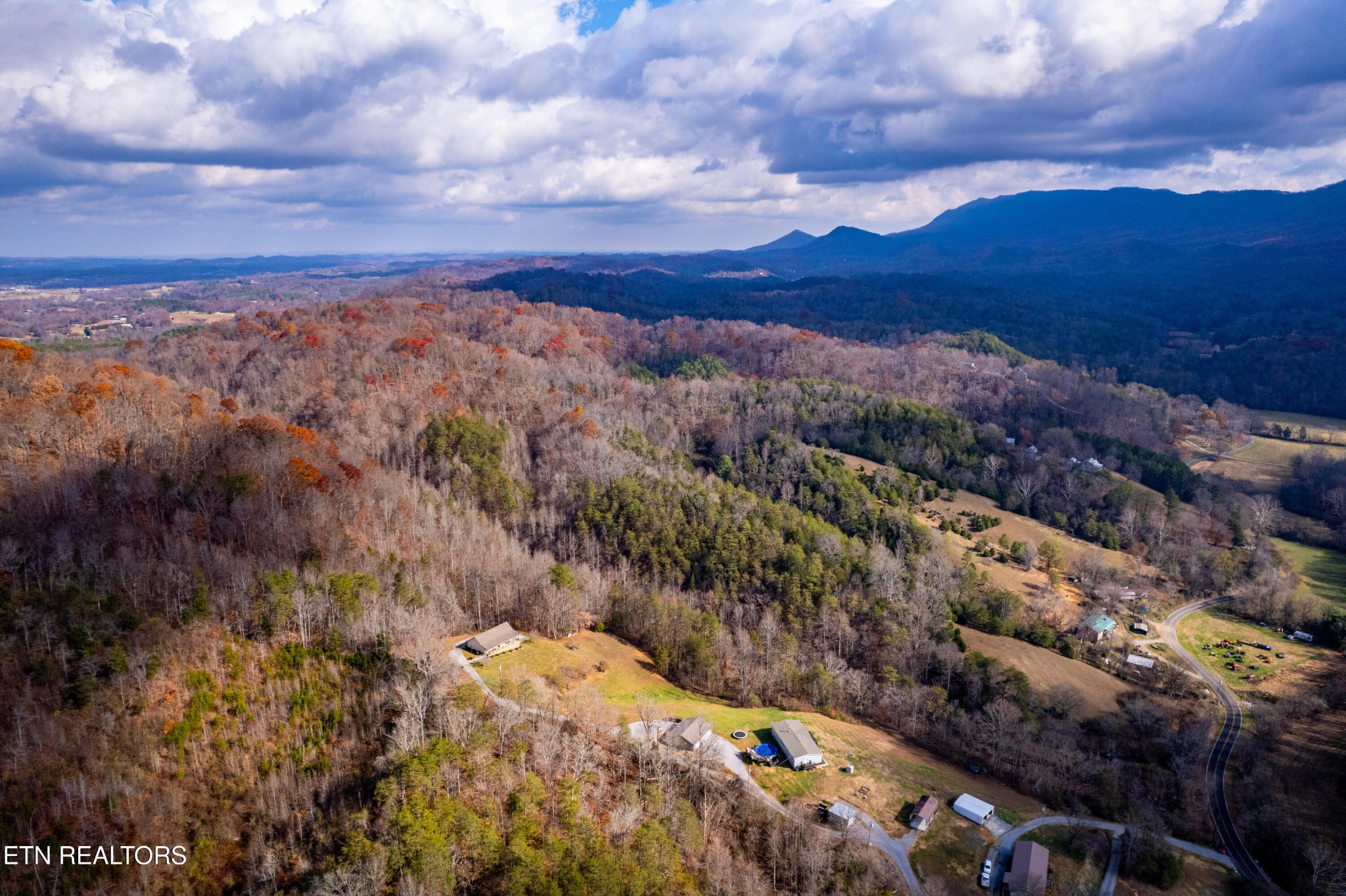 1858 Old Chilhowee Road Seymour, TN 37865 - Photo 10 of 19 Gallery Image 10