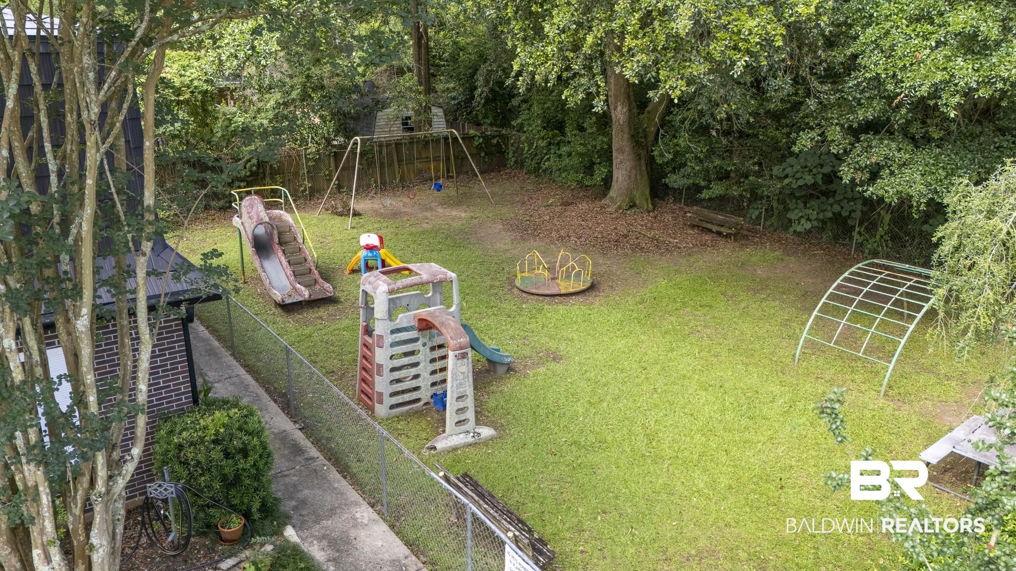 4017 Cottage Hill Road, Unit 68 Mobile, AL 36609 - Photo 25 of 36 Community Playground
