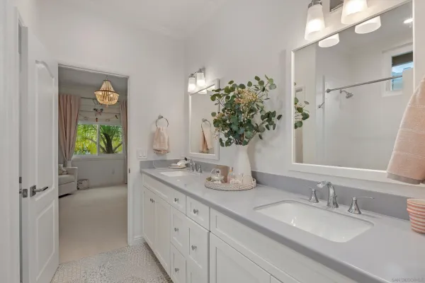 $2,100,000 | 11443 Bracken Fern Cove, San Diego, CA 92131