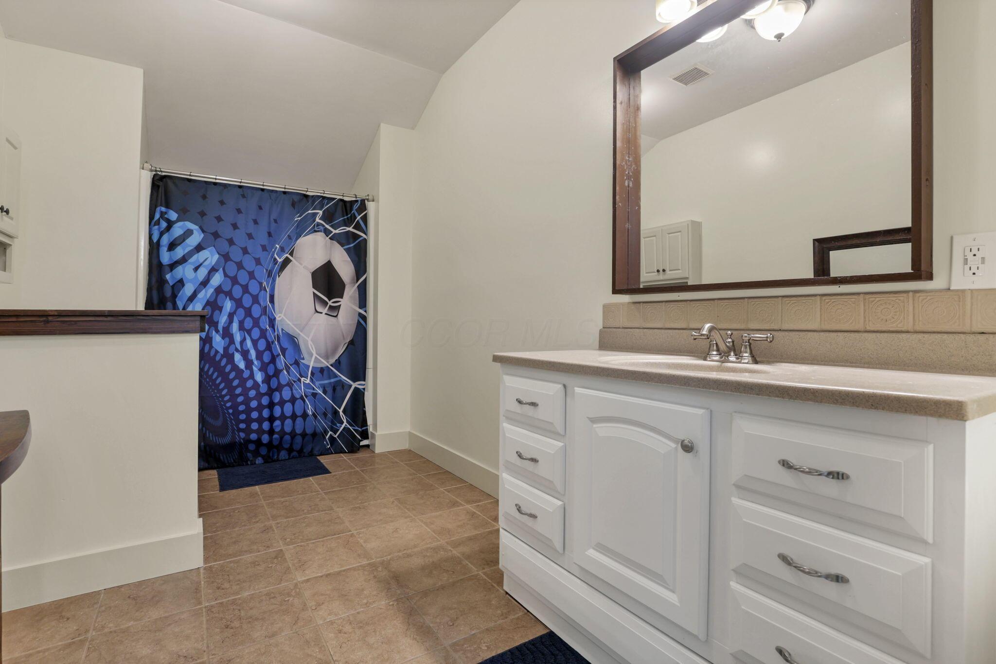 12362 Saylor Road Northwest Baltimore, OH 43105 - Photo 64 of 78 56-web-or-mls-0N4A1622