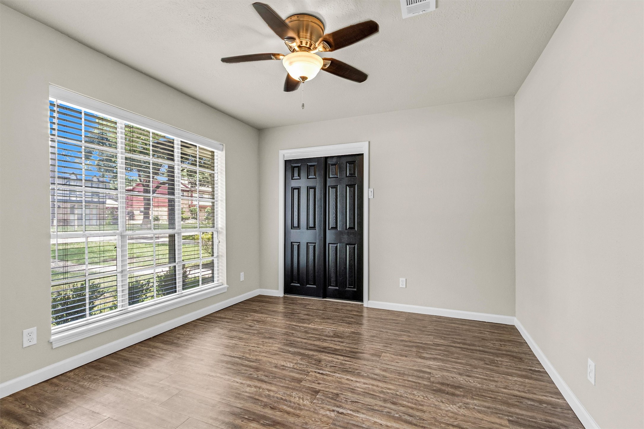 7911 Heathrow Lane Spring, TX 77379 - Photo 15 of 20