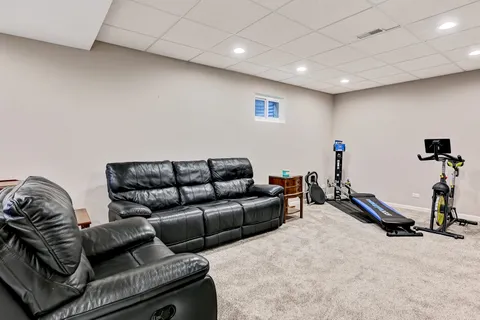 $750,000 | 1770 Windmill Court, Addison, IL 60101