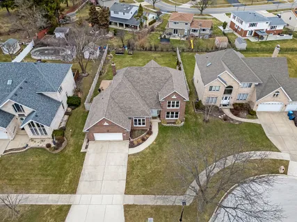$750,000 | 1770 Windmill Court, Addison, IL 60101