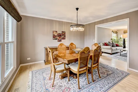 $750,000 | 1770 Windmill Court, Addison, IL 60101