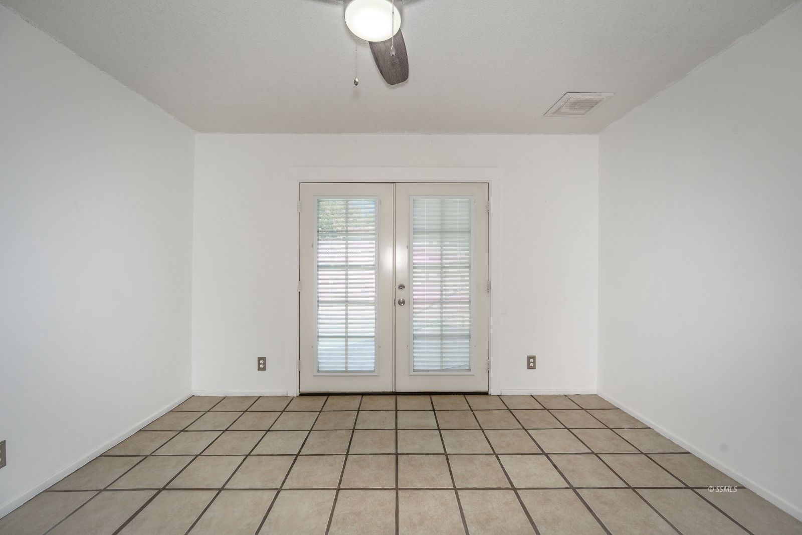 524 East Church Avenue Ridgecrest, CA 93555 - Photo 11 of 31 Gallery Image 11
