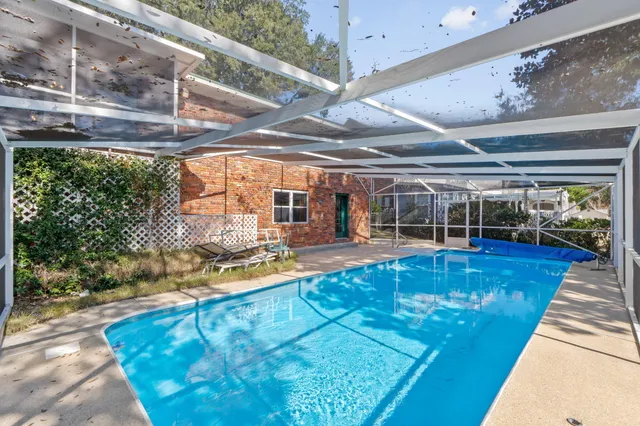 $550,000 | 20 Linwood Road Northwest, Fort Walton Beach, FL 32547