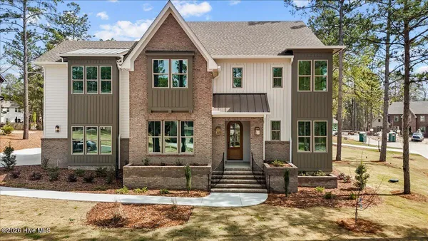 $1,325,000 | 300 Sloan Lane, Pinehurst, NC 28374