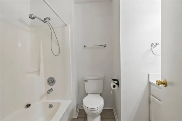 $1,400 | 520 Cedarwood Drive, Unit 520, Mandeville, LA 70471