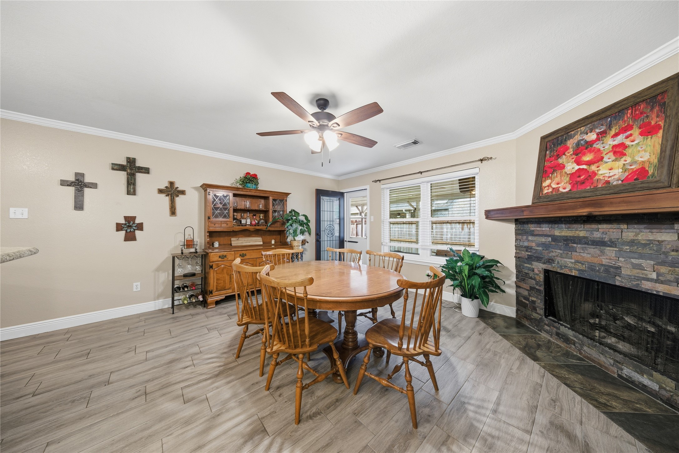13506 Spring Court Tomball, TX 77375 - Photo 10 of 30 a view of a livingroom with furniture and a fireplace