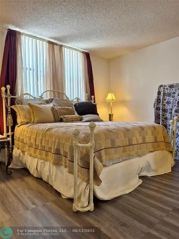 $98,750 | 2840 Somerset Drive, Unit 208M, Lauderdale Lakes, FL 33311