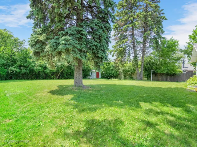 $719,000 | 5524 South Bruner Street, Hinsdale, IL 60521