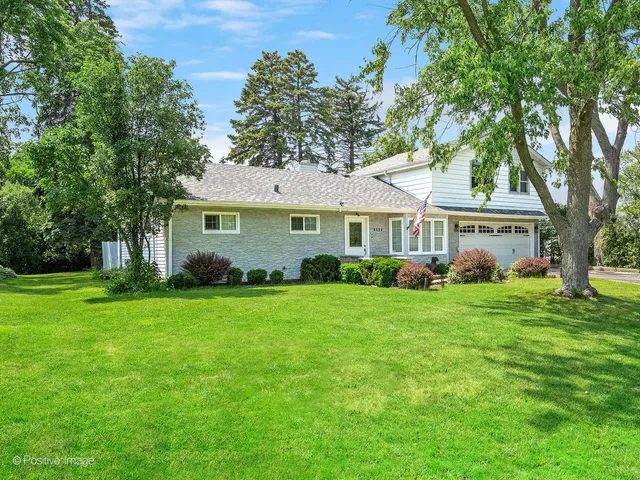 $719,000 | 5524 South Bruner Street, Hinsdale, IL 60521