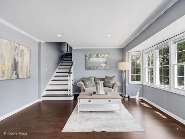 $719,000 | 5524 South Bruner Street, Hinsdale, IL 60521