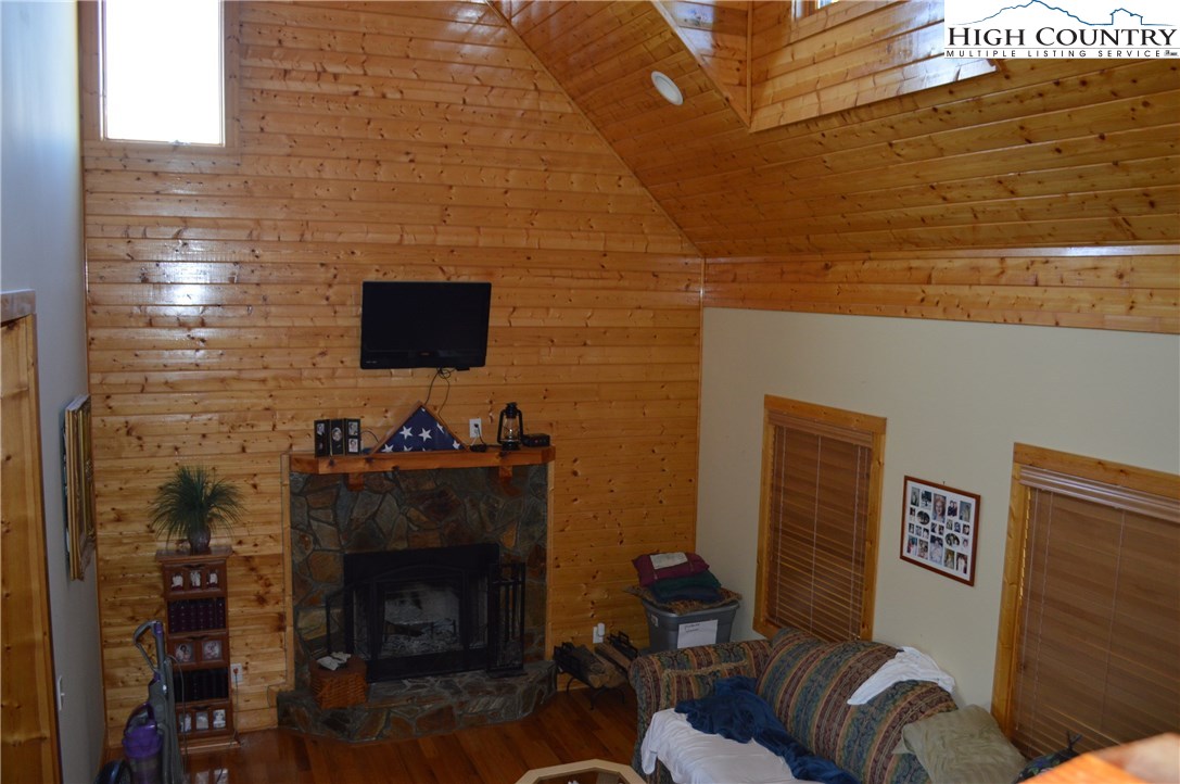 405 Bear Den Road Sparta, NC 28675 - Photo 23 of 44 Gallery Image 23
