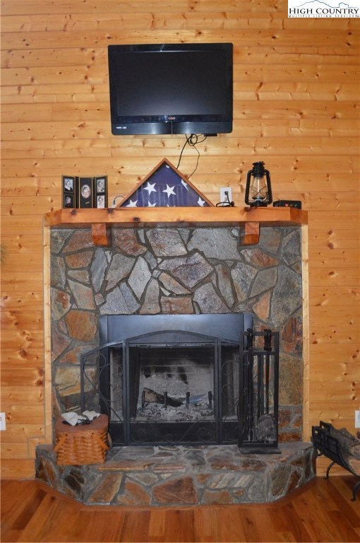 405 Bear Den Road Sparta, NC 28675 - Photo 9 of 44 Gallery Image 9