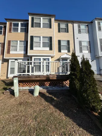 $1,900 | 2711 Greenwood Drive, Lindenwold, NJ 08021