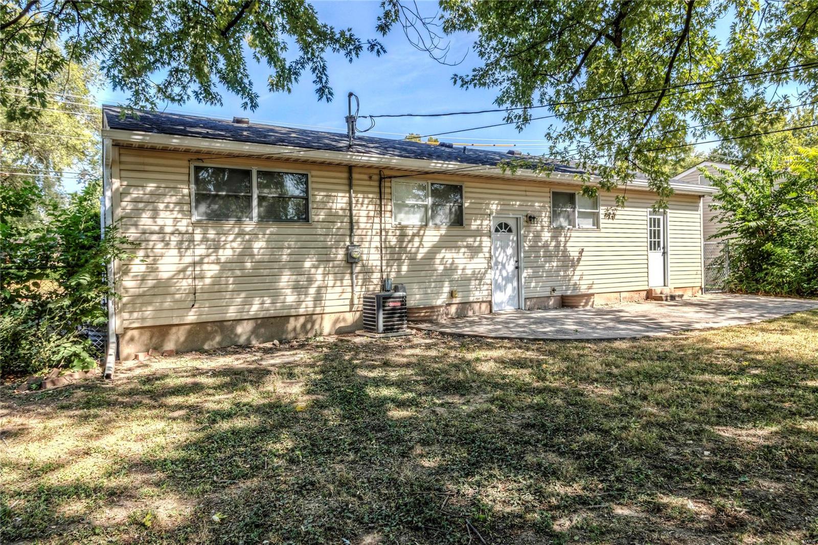 830 Derhake Road Florissant, MO 63033 - Photo 27 of 32 Gallery Image 27