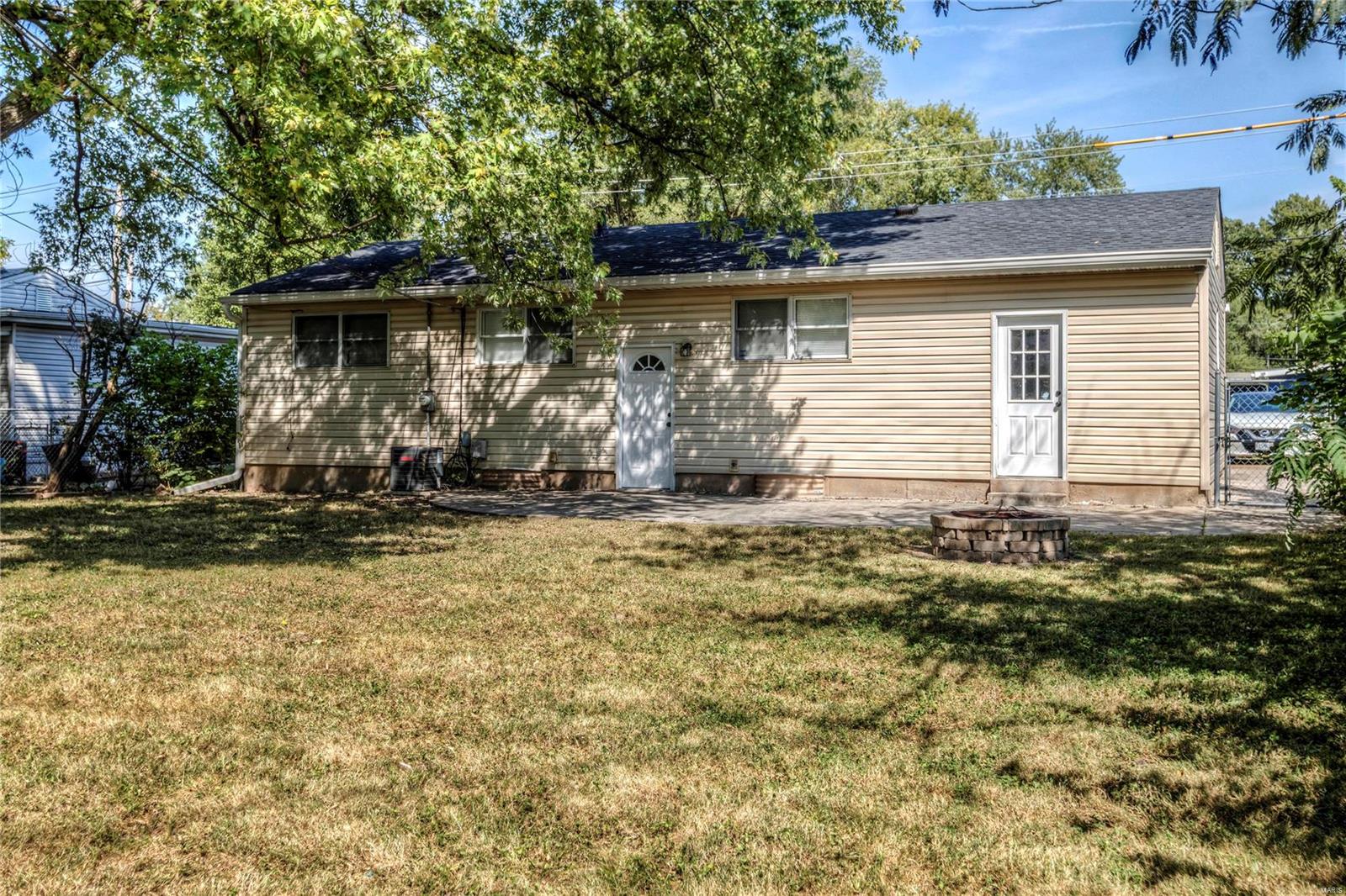 830 Derhake Road Florissant, MO 63033 - Photo 29 of 32 Gallery Image 29