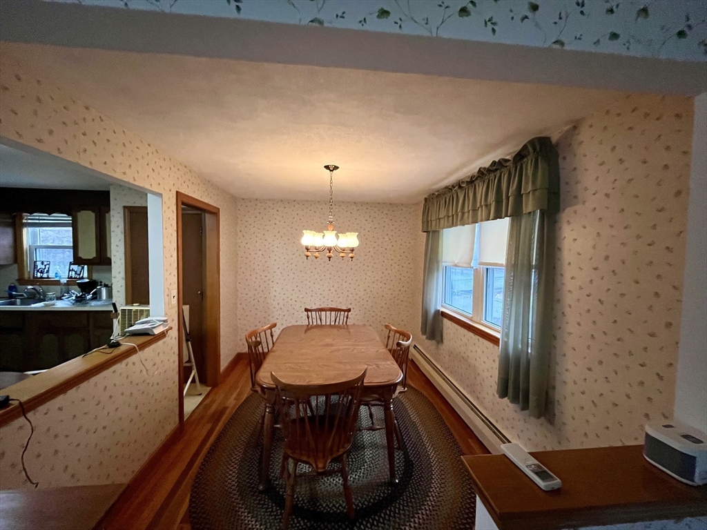 21 Spring Valley Road Burlington, MA 01803 - Photo 6 of 16 Gallery Image 6