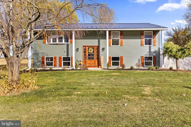 $340,000 | 3985 United States Rte 209, Elizabethville, PA 17023