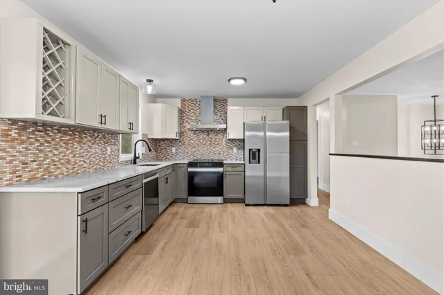 $340,000 | 3985 United States Rte 209, Elizabethville, PA 17023