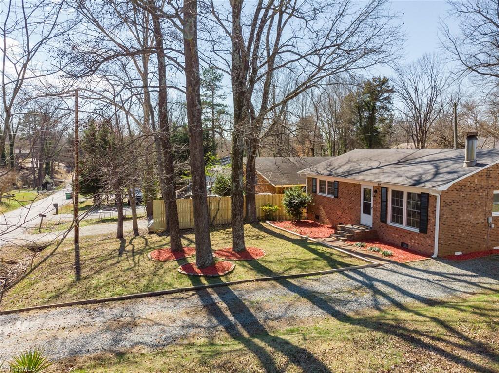415 Peace Street High Point, NC 27262 - Photo 32 of 33 QUIET STREET!