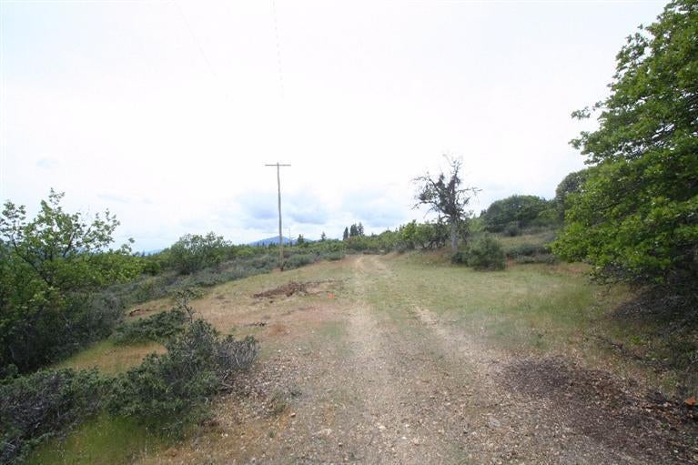 1813 Colestin Road Ashland, OR 97520 - Photo 10 of 15 Additional Photo