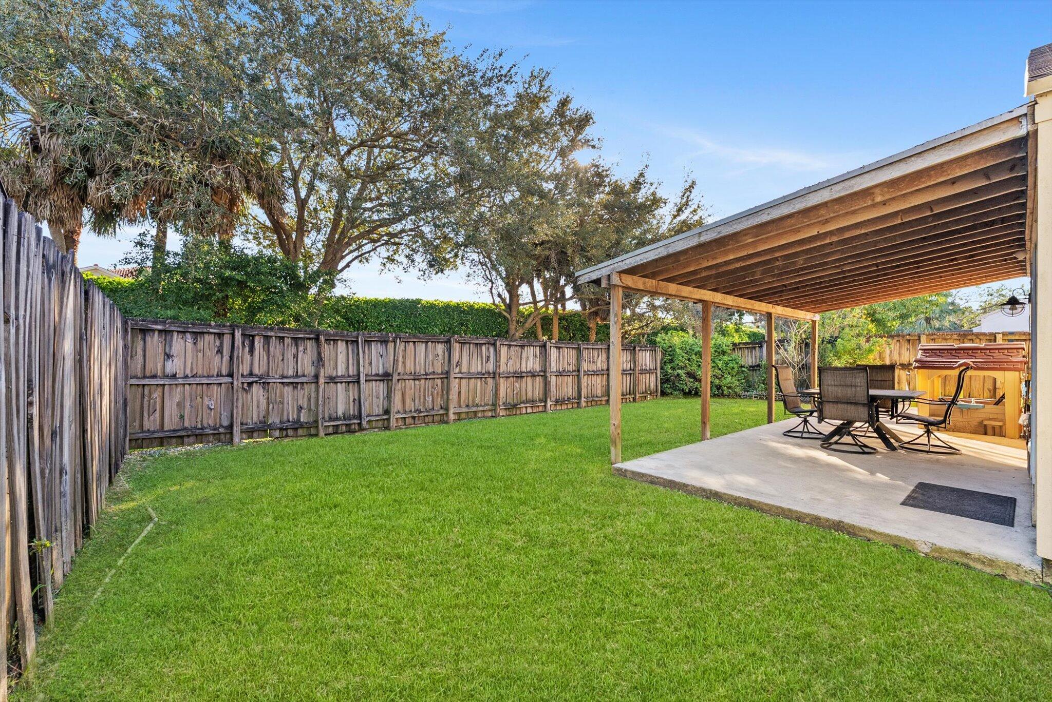 8414 Dynasty Drive Boca Raton, FL 33433 - Photo 22 of 37 22-22