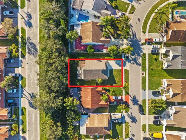 $480,000 | 8414 Dynasty Drive, Boca Raton, FL 33433