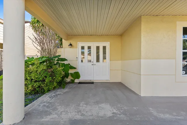 $480,000 | 8414 Dynasty Drive, Boca Raton, FL 33433