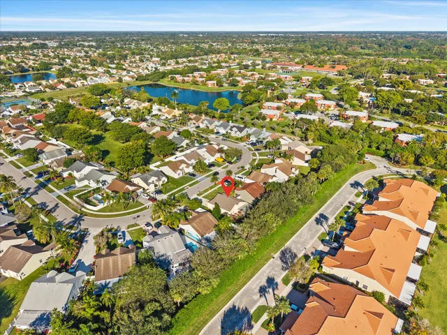 $480,000 | 8414 Dynasty Drive, Boca Raton, FL 33433