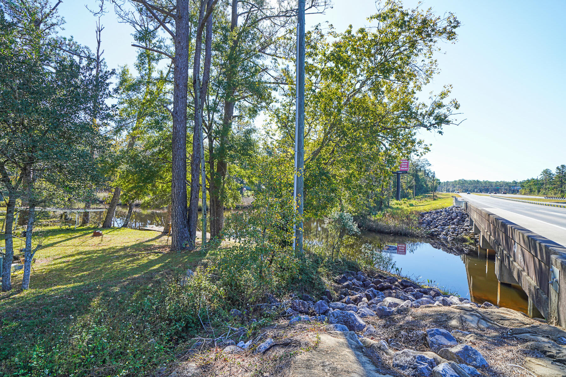 17661 Highway 331 Freeport, FL 32439 - Photo 16 of 19 DSC09590