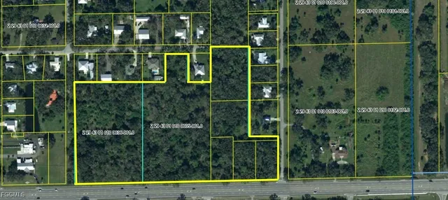$2,900,000 | 80 East Fort Thompson Avenue, LaBelle, FL 33935